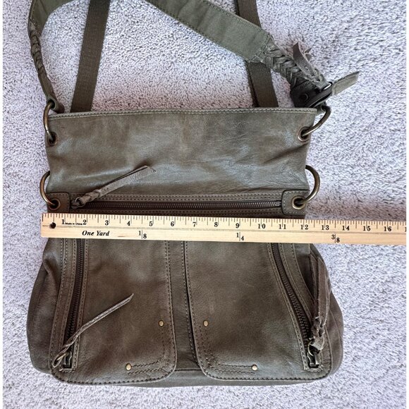 The Sak Olive Green Leather Crossbody Bag With Adjustable Strap & Multiple Zippe - Picture 5 of 16